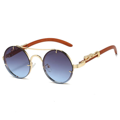 Retro Luxe: Vintage Round Sunglasses